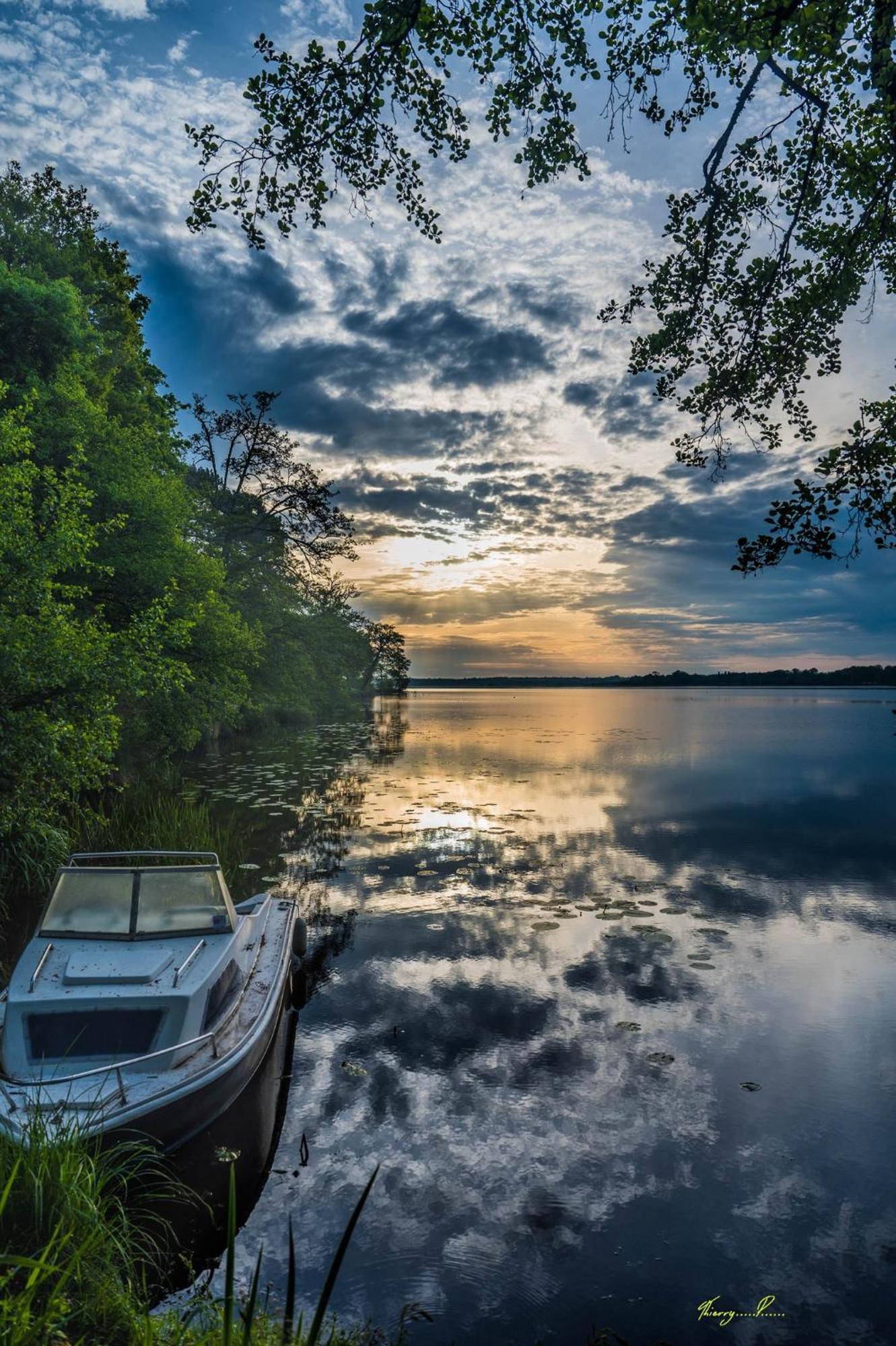 Vk Lake Aureilhan  Екстериор снимка